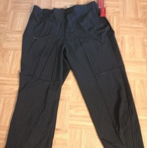 JM Collection women's pant size 18 short NWT